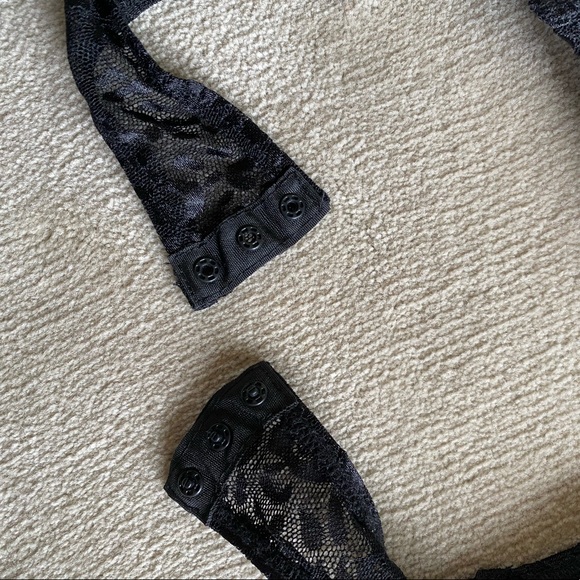 Princess Polly Black Bodysuit - Picture 2 of 4